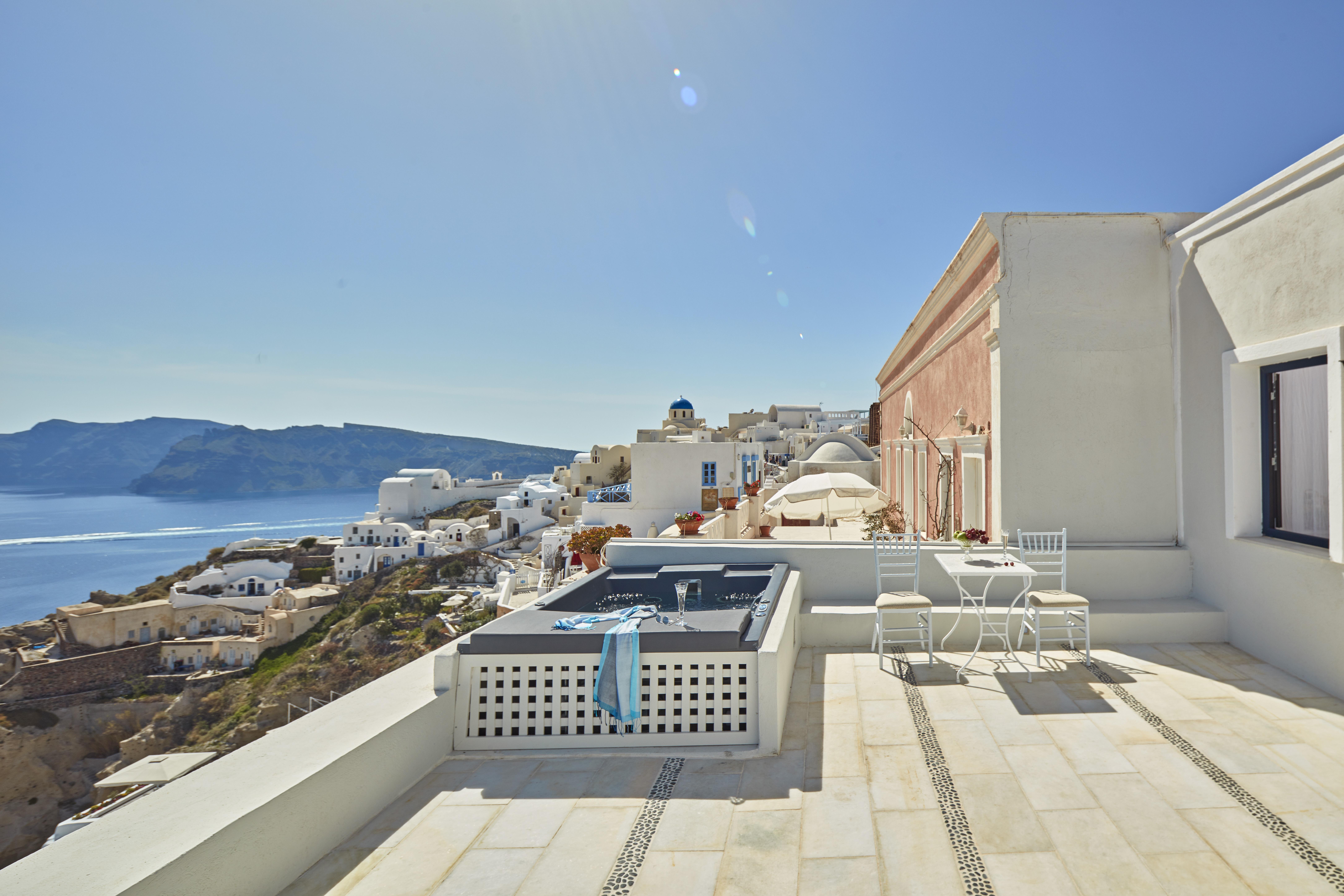 La Maltese Oia Luxury Suites Exterior foto