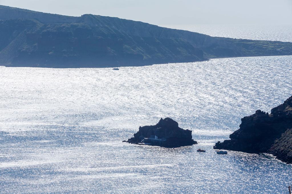 La Maltese Oia Luxury Suites Exterior foto